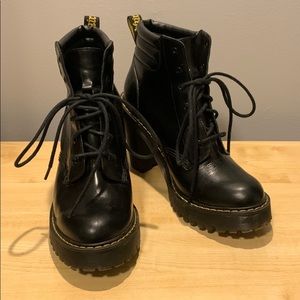 Dr. Martens Persephone Boots